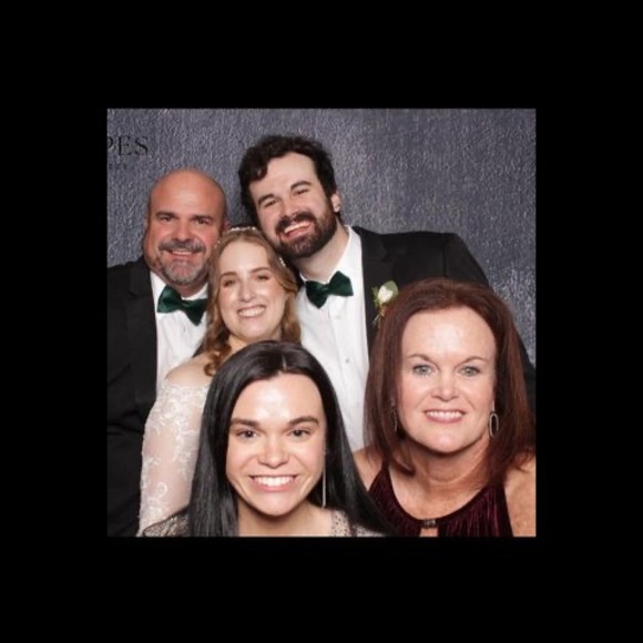 Meet your Posher, Michelle - Picture 1 of 1